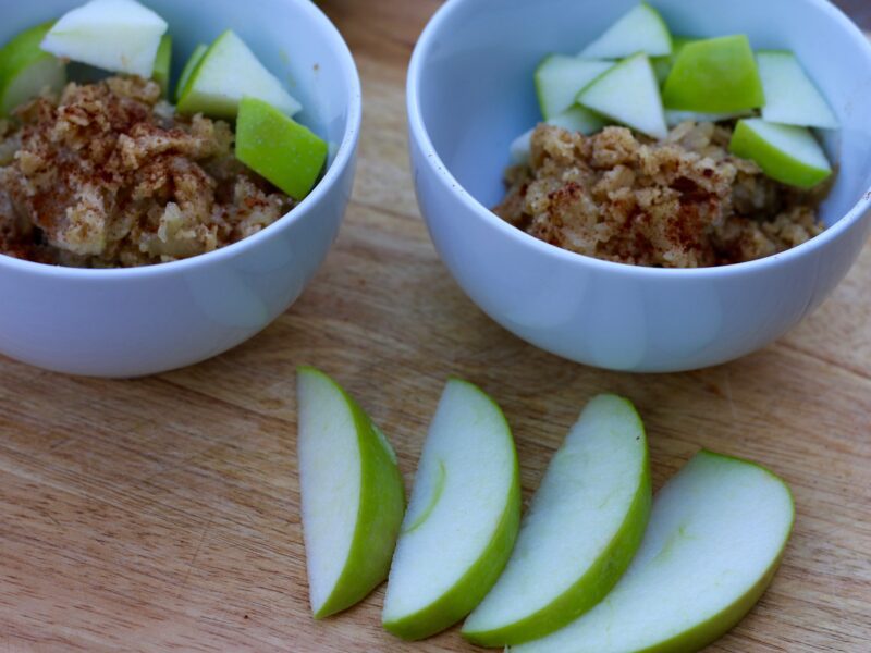 Gluten-free Apple Crisp with grass-fed & organic ghee that's perfect for the holidays! Recipe from Brigid Titgemeier of Beingbrigid