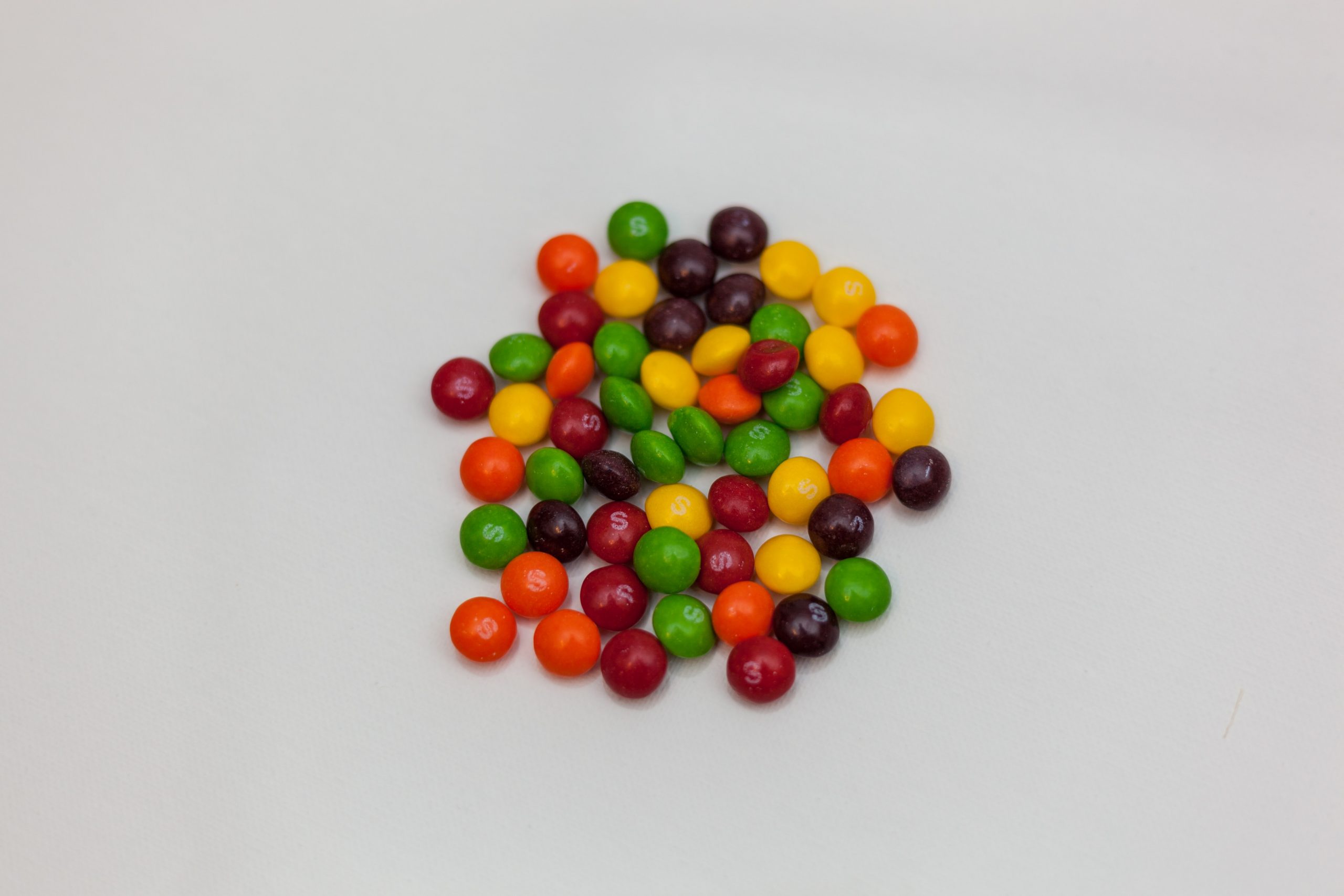 The risks of food dyes Yellow 5 and Red 40 in Pillsbury Vanilla Frosting by BeingBrigid Brigid Titgemeier